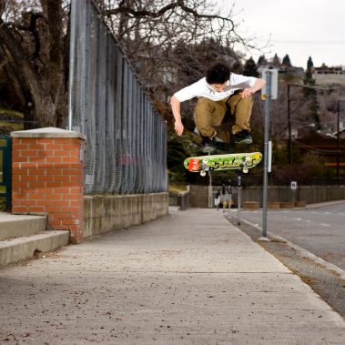 Derek Swaim - Switch Heelflip