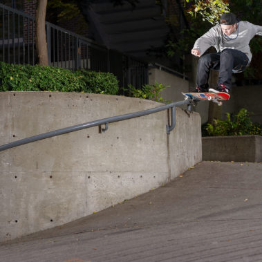 Sean Lowe - 180 Nosegrind Revert